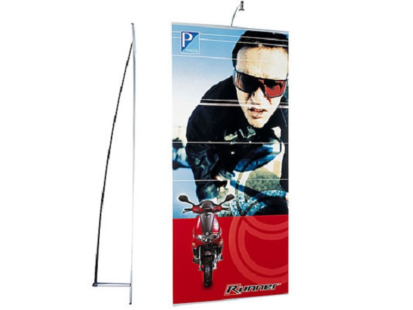 Expand non-retractable banner stands